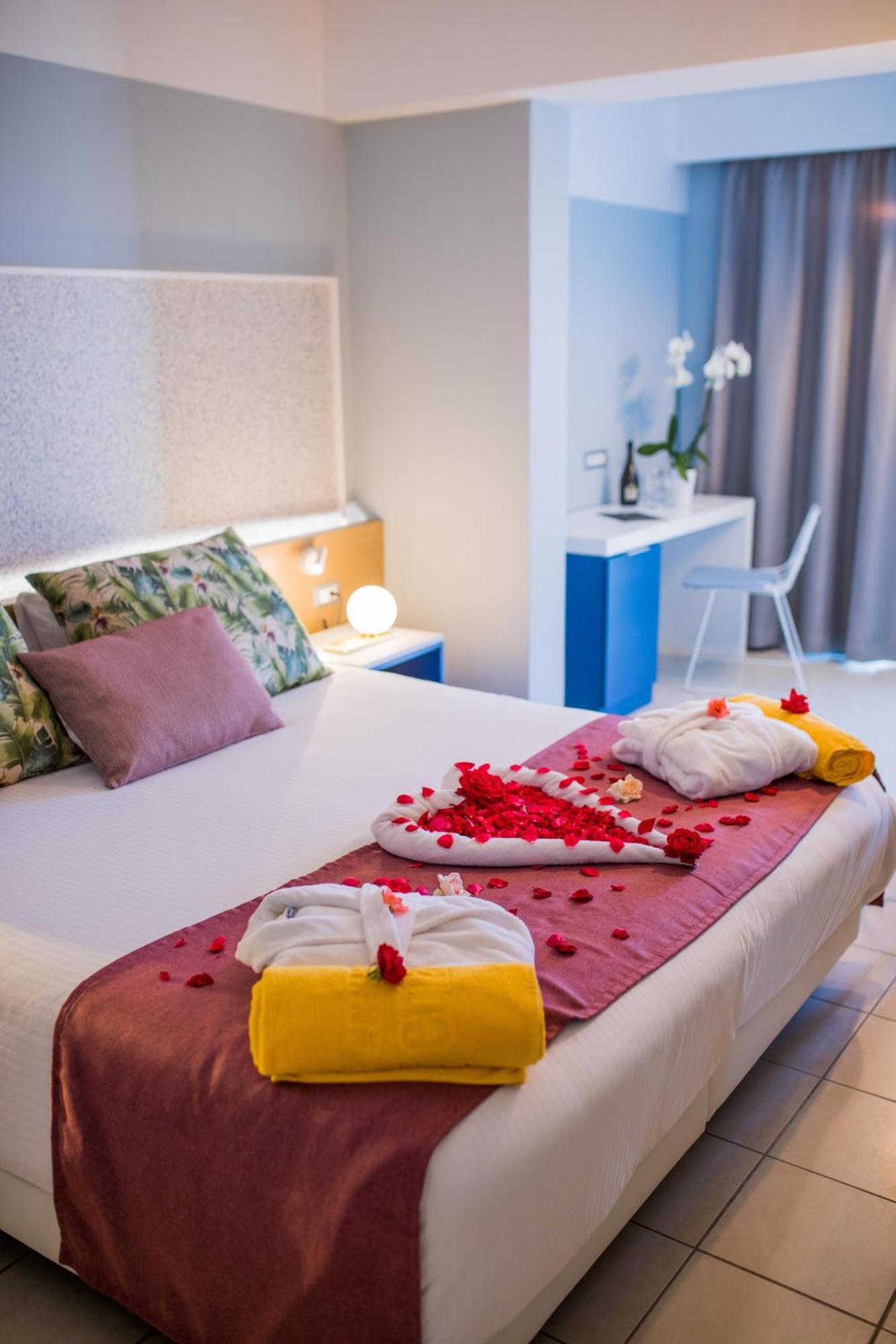 Lindos Breeze Beach Hotel Kiotari Eksteriør billede